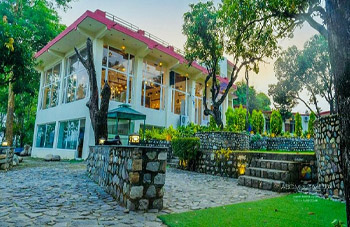 La Perle River Resort